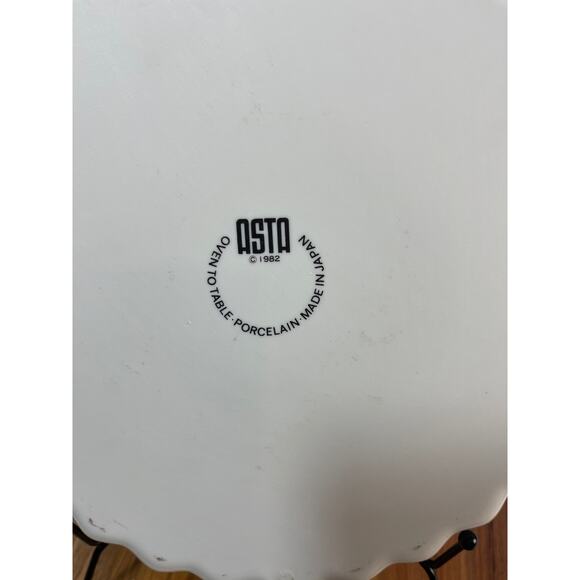 Vintage 1982 Asta Porcelain 10" Pie Platter - Made in Japan - Picture 8 of 8